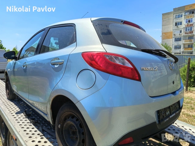 Мазда 2 за части, снимка 12 - Автомобили и джипове - 55000739