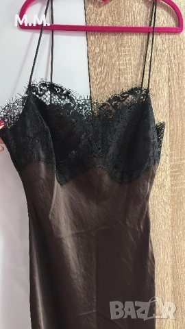 Рокля сатен и дантела Zara, снимка 2 - Рокли - 54242035