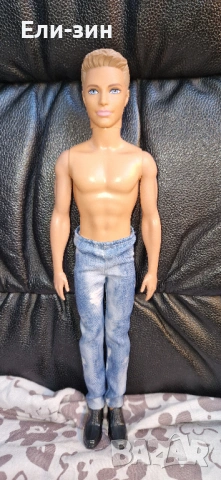 кукла Барби Кен с дънки и обувки, снимка 9 - Кукли - 54244183