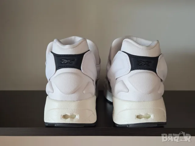 Reebok Insta Pump Sliver Ltd 45.5номер 30см Стелка нови с кутия , снимка 2 - Маратонки - 55434754
