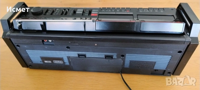 Hitachi TRK-3D8E ретро касетофон / boombox – 80-те (Japan vintage), снимка 9 - Радиокасетофони, транзистори - 54721807