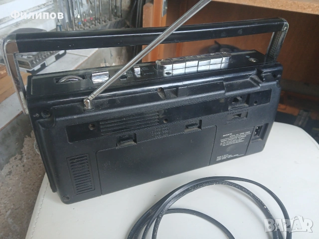 sony cfm 135s  фм радио/касетофонче, снимка 5 - Радиокасетофони, транзистори - 55071060