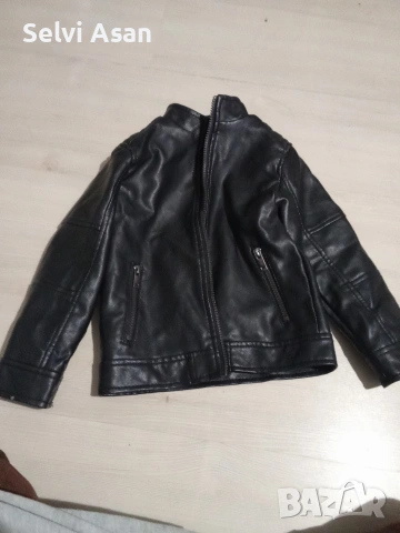 Черно кожено яке 