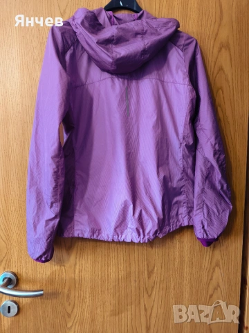ветровка Nike M, снимка 8 - Спортни екипи - 55236210