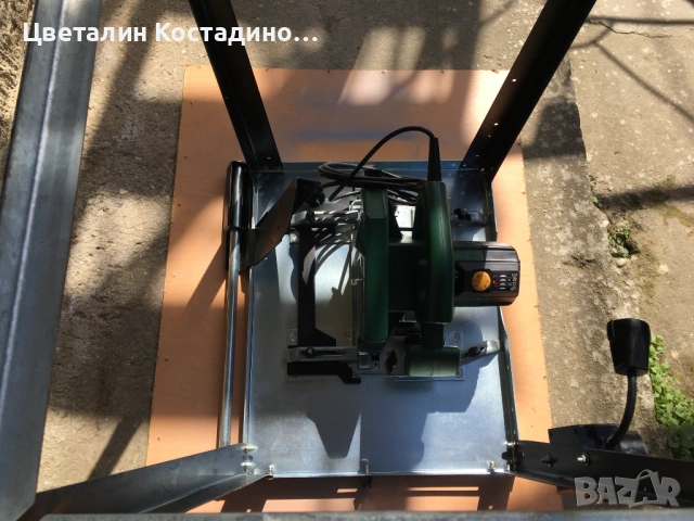 настолен циркуляр Bosch, със стойка Bosch, снимка 11 - Циркуляри - 54544139