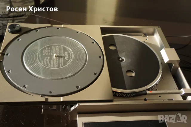 Тангенциален грамофон AIWA LX-100, снимка 8 - Грамофони - 55696203
