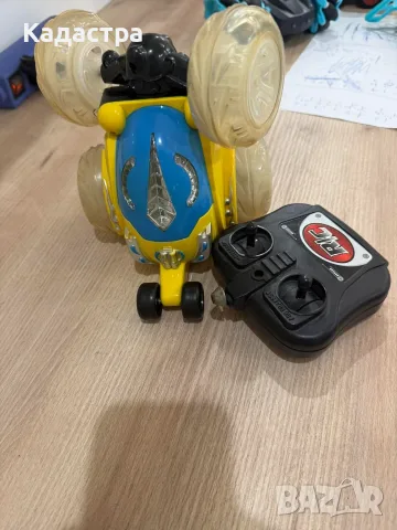 RC каскадьорска кола Crazy Twister с дистанционно, снимка 3 - Коли, камиони, мотори, писти - 55690639