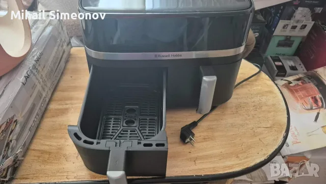 Фритюрник с горещ въздух Russell Hobbs SatisFry 27681-56,
