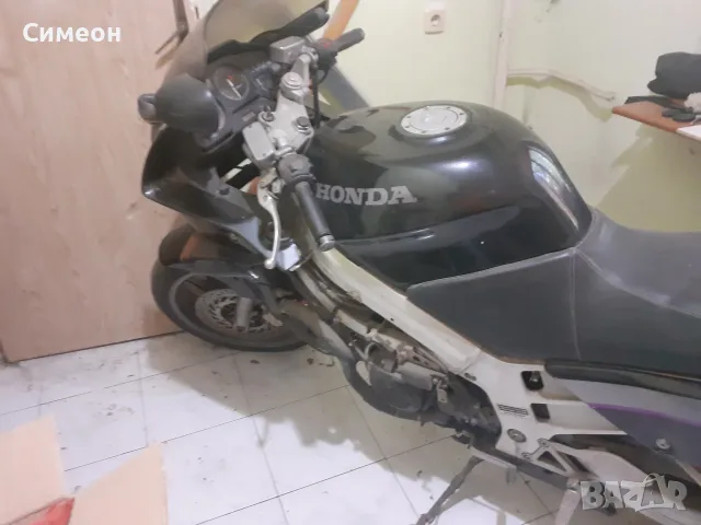 Honda VFR 750F 1992, снимка 2 - Мотоциклети и мототехника - 55461917