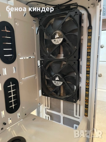 кутия Corsair 275R white, снимка 3 - Захранвания и кутии - 54310201