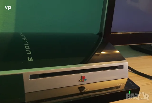 ПЕРФЕКТЕН Original Sony Playstation 3 с постоянен хак, колекционерски ПЛЕЙСТЕЙШЪН PS3 Fat Piano lack, снимка 5 - PlayStation конзоли - 55414022