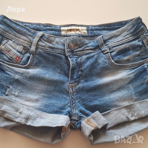 Дамски дънкови панталони DIESEL 