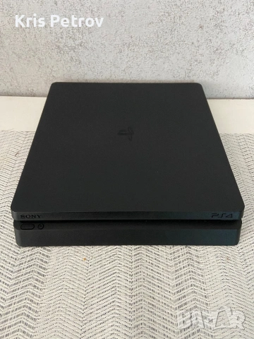 Конзола PlayStation 4 Slim + Игра, снимка 2 - PlayStation конзоли - 54596409