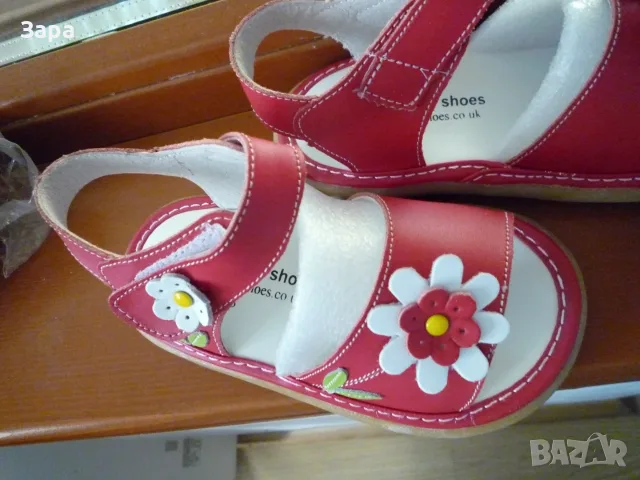 нови кожени сандали Bambini, 25ти номер, снимка 2 - Детски сандали и чехли - 55468479