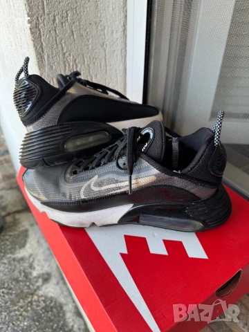 Nike маратонки, снимка 2 - Маратонки - 55043738