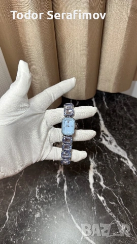 Дамски часовник Swarovski, снимка 2 - Дамски - 54727972