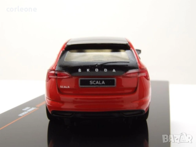 Skoda Scala 2019 - мащаб 1:43 на ixo models моделът е нов в PVC дисплей-кейс, снимка 7 - Колекции - 54971463