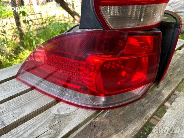 Оригинални стопове Vw Golf 5-6 комби ляв и десен, снимка 3 - Части - 54496277