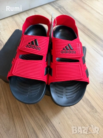 Оригинални нови юношески сандали adidas Altaswim 2.0 ! 33 н, снимка 4 - Детски сандали и чехли - 54767303