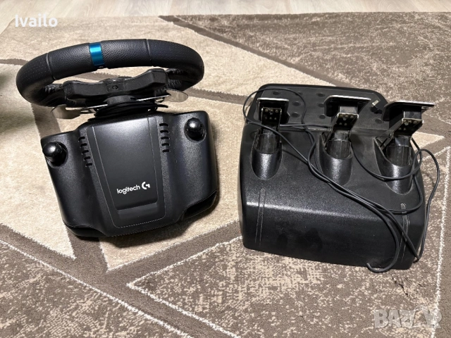 Продавам Logitech G29 с педали в добро състояние., снимка 2 - Аксесоари - 54403623