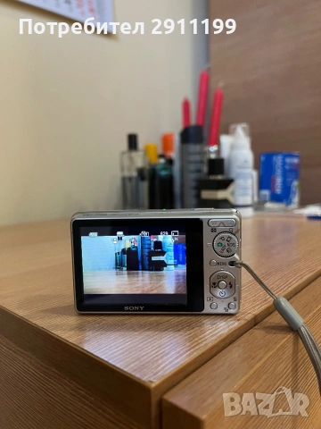 Фотоапарат Sony 10,1 Mp с подаръци, снимка 4 - Фотоапарати - 54625711