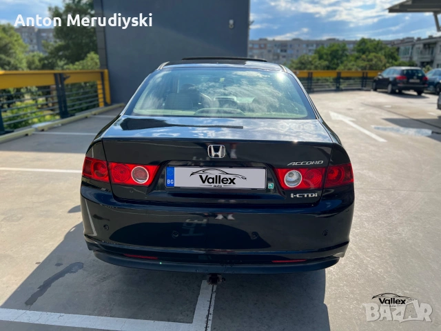 Honda Accord 2.2 cdti Facelift Executive, снимка 4 - Автомобили и джипове - 54968017