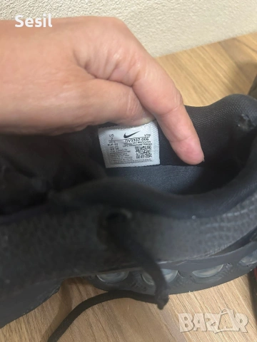 Оригинални маратонки Nike DN, снимка 7 - Маратонки - 55255499