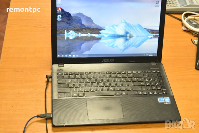15.6 инчов лаптоп Asus X551C за 20 евро - 4 ГБ ДДР3 / Celeron / 500 GB HDD адаптер