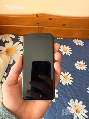 IPhone 7 с нова батерия !!!, снимка 2 - Apple iPhone - 54388443