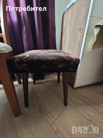 Две ретро табуретки и стол - 30 €, снимка 4 - Столове - 55391985