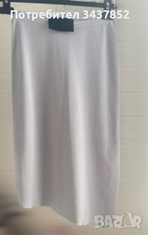 Пола PRADA , снимка 2 - Поли - 54015583