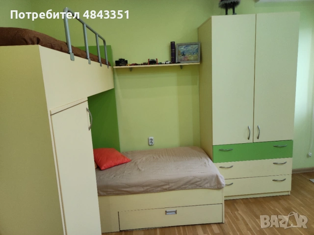Детска стая, снимка 2 - Спални и легла - 54730643