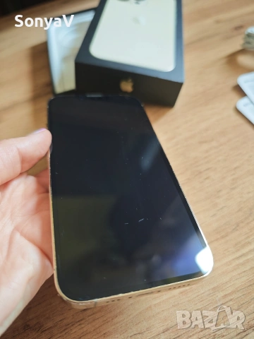 iPhone 13 Pro 128GB Gold + Apple Watch SE 44mm, снимка 11 - Apple iPhone - 54962988