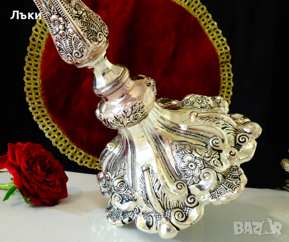 Посребрен свещник,рози,орнаменти,36 см.,1 кг. , снимка 3 - Антикварни и старинни предмети - 54962394