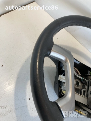 Кожен черен волан за Chevrolet Captiva 2.0 VCDi (2010), снимка 3 - Части - 54630155