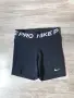 Дамски къси панталони Nike, снимка 1