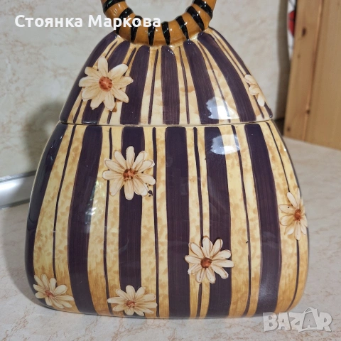 Голяма керамична кутия за бисквити, снимка 8 - Декорация за дома - 55234127