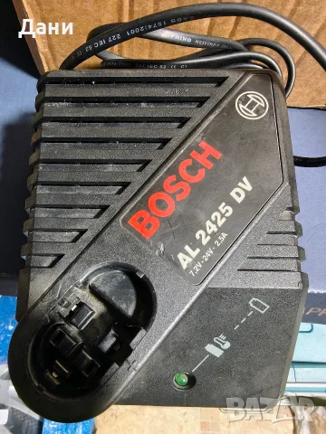 Продавам работещо зарядно за Bosch 