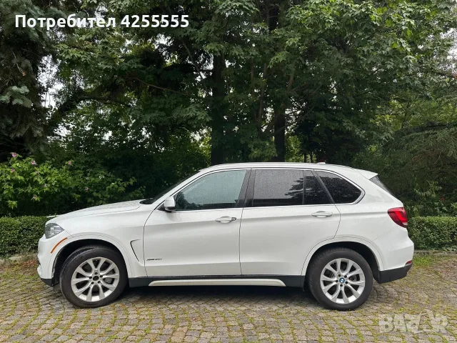 BMW X5 50i xDrive. високопроизводителн луксозн SUV автомобили с V8 двигател.