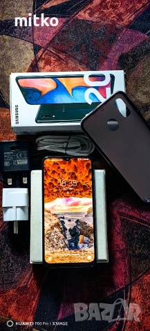 SAMSUNG GALAXY A20-Перфектно състояние.Пълен комплект, снимка 4 - Samsung - 54990139