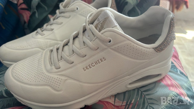 Дамски маратонки с връзки Skechers Uno - Dazzle Away, снимка 4 - Дамски ежедневни обувки - 55161830