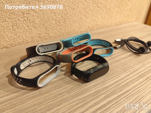 Фитнес гривна Xiaomi Mi Smart Band 6, като нов + 6 гривни и 2 зарядни, снимка 6 - Смарт гривни - 54625628
