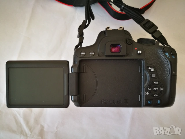 Продавам фотоапарат Canon EOS 750D + обектив 18-135 + 64GB карта + управление Godox EZb + доп.батери, снимка 9 - Фотоапарати - 54563983