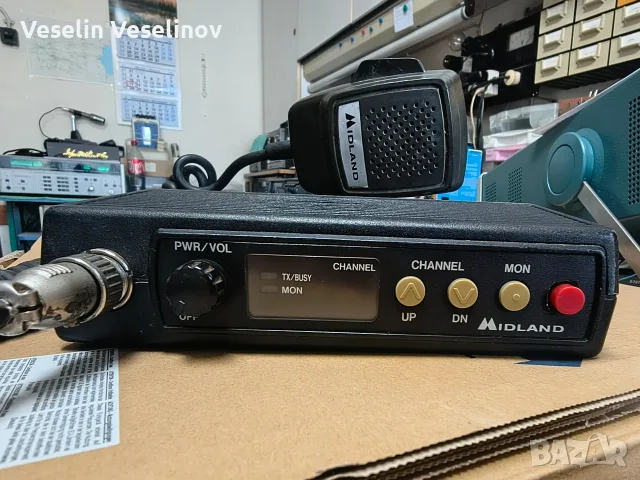 Мобилна радиостанция Midland 70-1066A (Low Band VHF) + Микрофон, снимка 3 - Друга електроника - 55689883