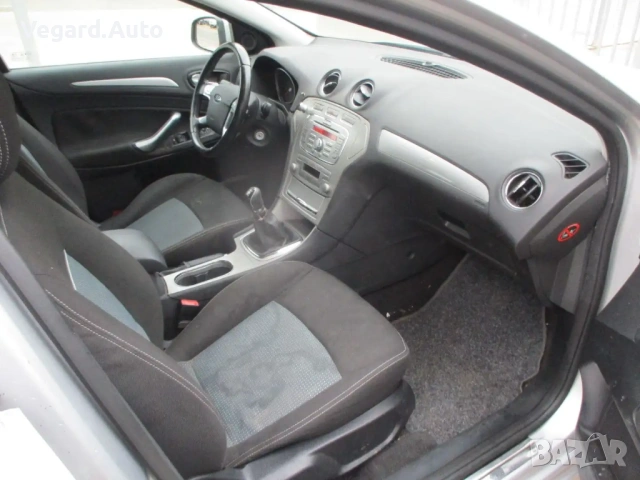 На Части Ford Mondeo MK4 2.0tdci 140к.с. хечбек 2008г., снимка 3 - Автомобили и джипове - 54867418