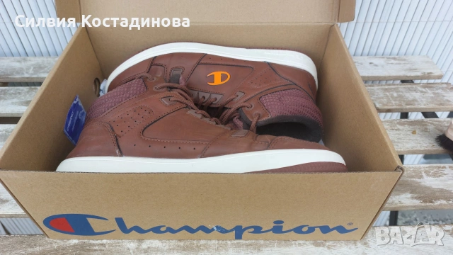 Спортно обувки Champion 40, снимка 2 - Спортни обувки - 54238078