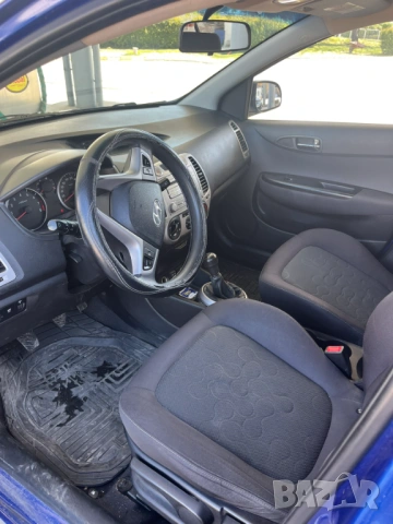 Продавам ХЮНДАЙ И20 HYUNDAI I20 10.2010г. 1.2 + ГАЗ 78к.с., снимка 8 - Автомобили и джипове - 25081582