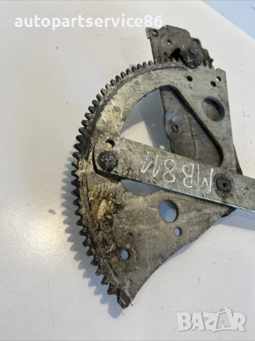 Регулатор на прозорец за предна лява врата за Mercedes 811D (1991) , снимка 2 - Части - 54206552