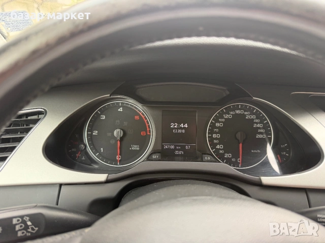 Audi A4 B8 2.0 TDI 143 к.с, снимка 14 - Автомобили и джипове - 54755163