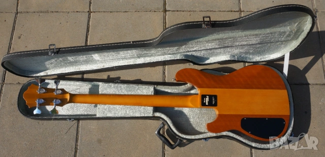 Ibanez ST-824 Studio Bass 1979 като нов!, снимка 2 - Китари - 54400109